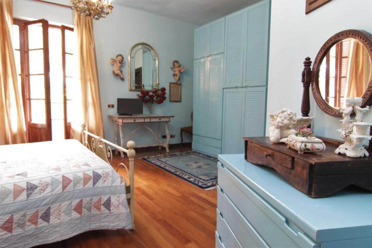L'Arrocco Bed And Breakfast Марина-ді-Каррара Екстер'єр фото